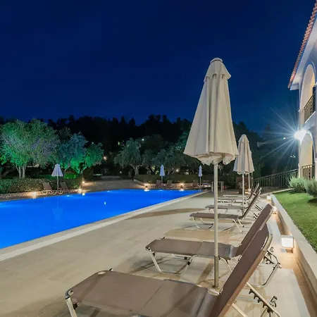 Varres Hotel 3*