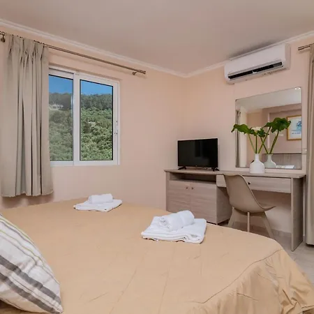 Hotel Varres Zákynthos by