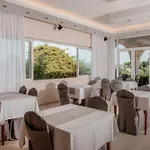Otel Varres 3*