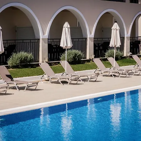 Otel Varres 3*