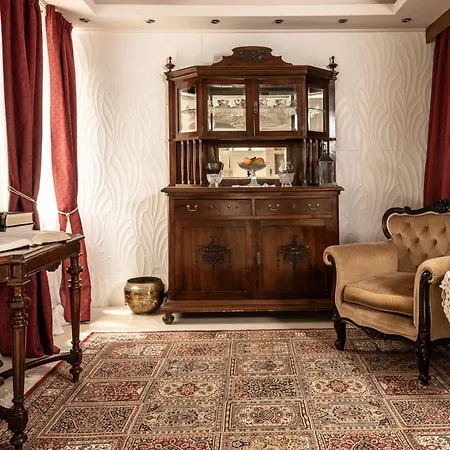 Varres Otel 3*